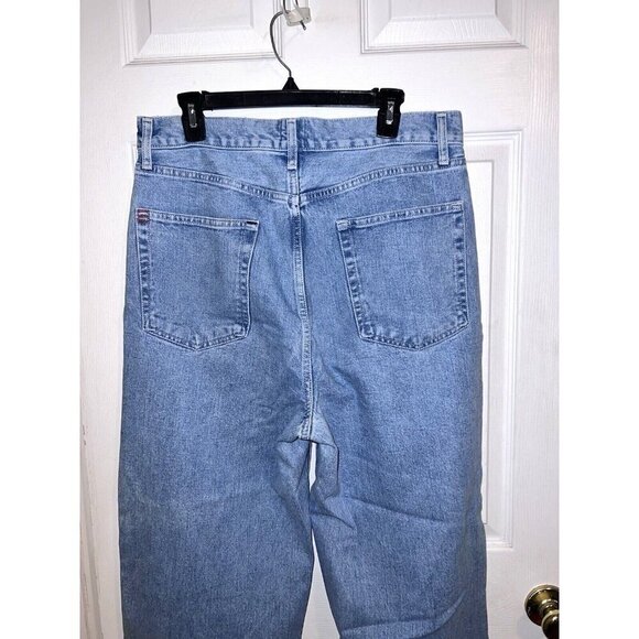 BDG Urban Outfitters Baggy Boyfriend Medium Wash Denim Distressed Size 32 - Picture 9 of 11